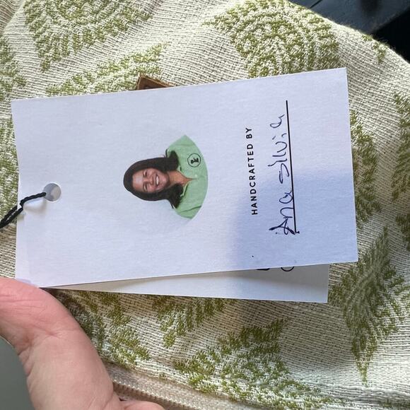 New Hope Girls Green Leaf Motif Hobo Tote and Pouch - Picture 7 of 10